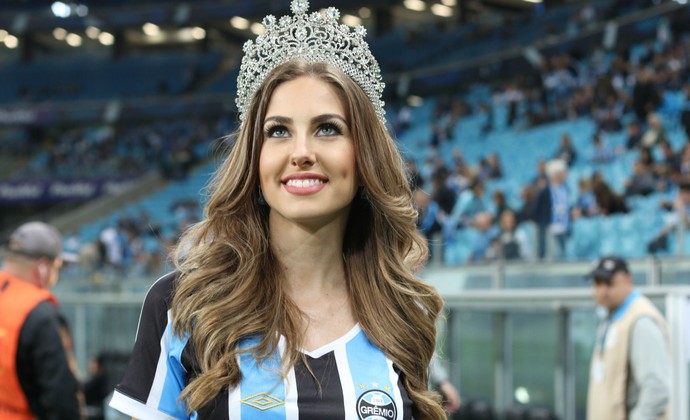 Pé-quente e fã de Luan, miss sonha repetir feitos de musas gremistas