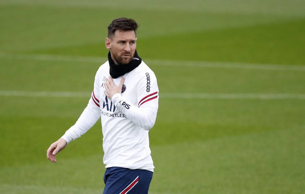 Messi marcou três gols pela Champions e um pelo Francês — Foto: Reuters