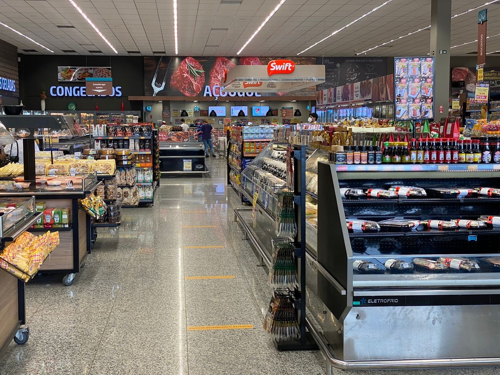 Rede de supermercados está com vagas de emprego abertas em SP — Foto: Daniel Mafra/EPTV