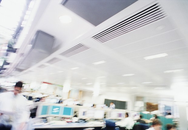 Qualidade do ar condicionado pode afetar produtividade dos funcionários (Foto:  Herb Schmitz / Getty Images)