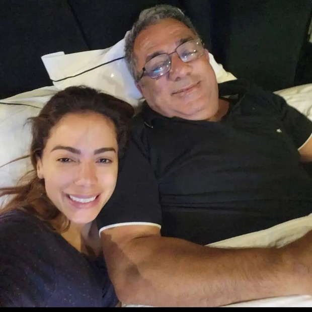 Anitta com o pai (Foto: Instagram/Reprodução)