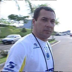 Professor Luxemburgo tenta primeira vitória em cima do aluno PC Gusmão