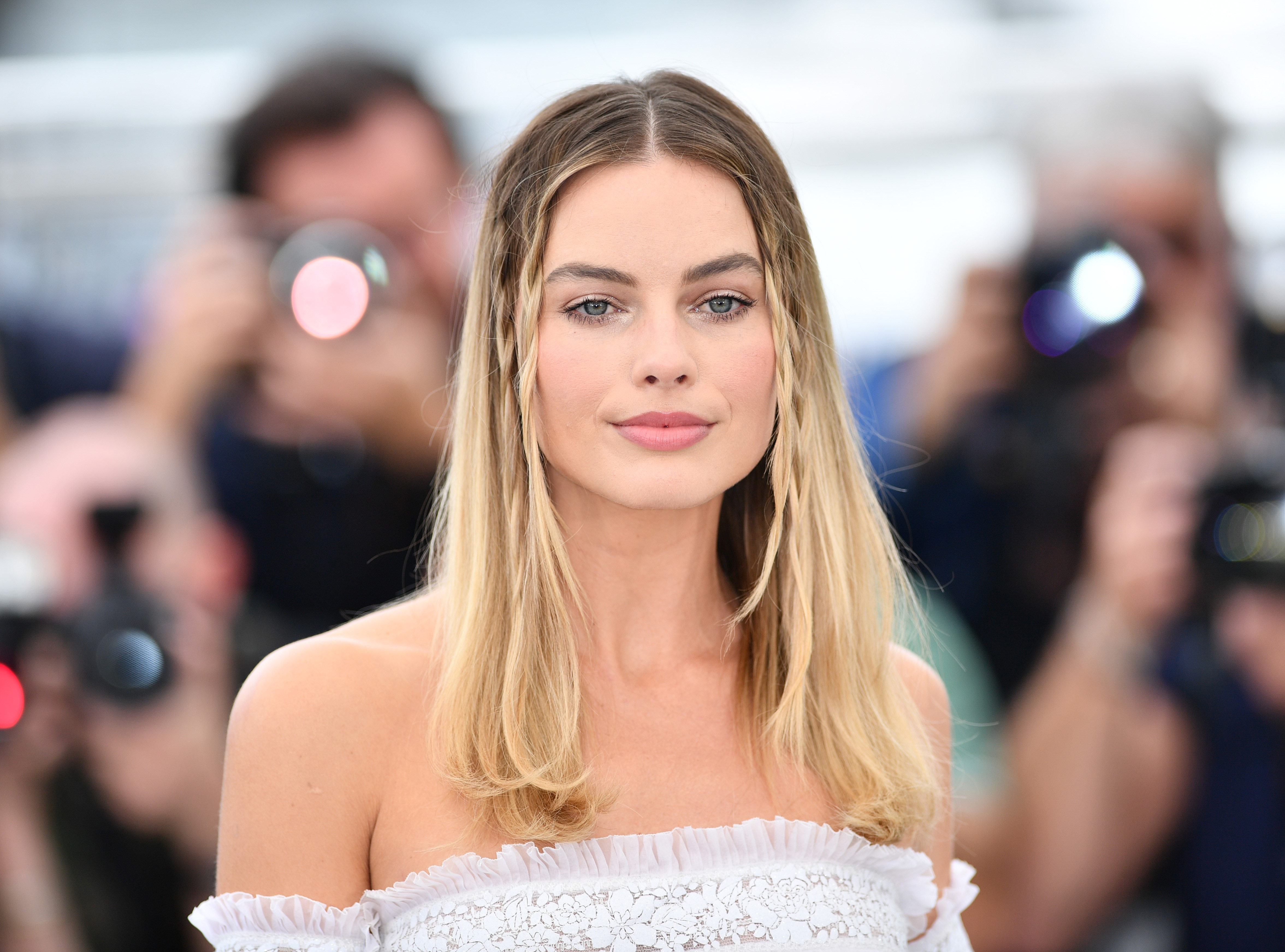 CANNES, FRANCE - MAY 22: Australian actress Margot Robbie poses during the photocall for the film 'Once Upon A Time... In Hollywood' in competition at the 72nd annual Cannes Film Festival in Cannes, France on May 22, 2019. (Photo by Mustafa Yalcin/Anadolu (Foto: Getty Images)