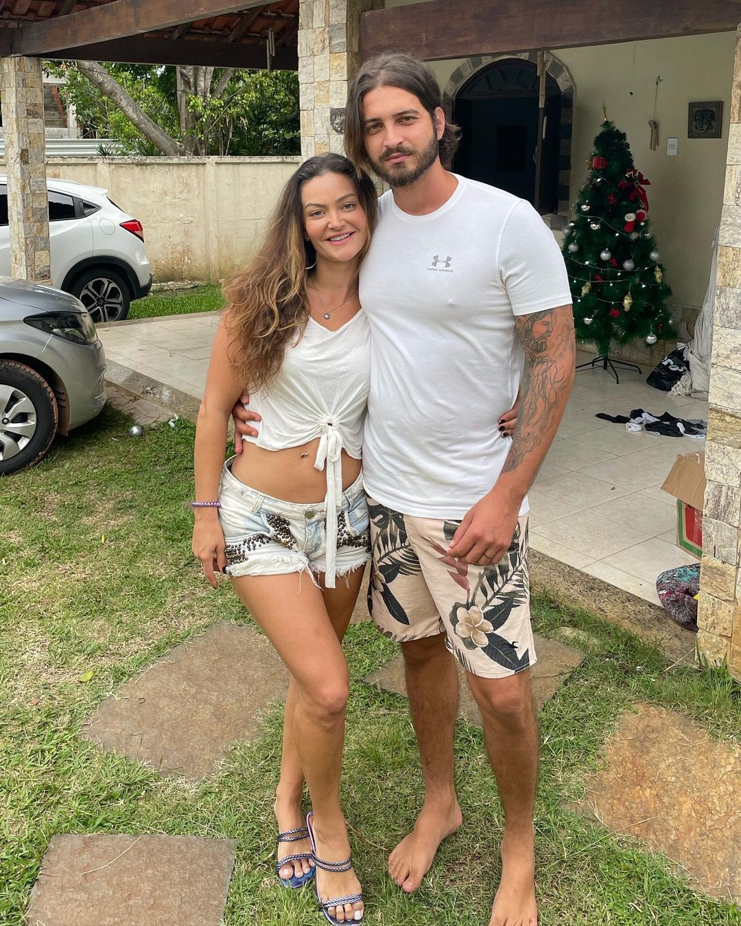 Laura Keller celebra 27 anos do namorado, Gustavo Saad, com declaração de amor (Foto: Reprodução / Instagram)