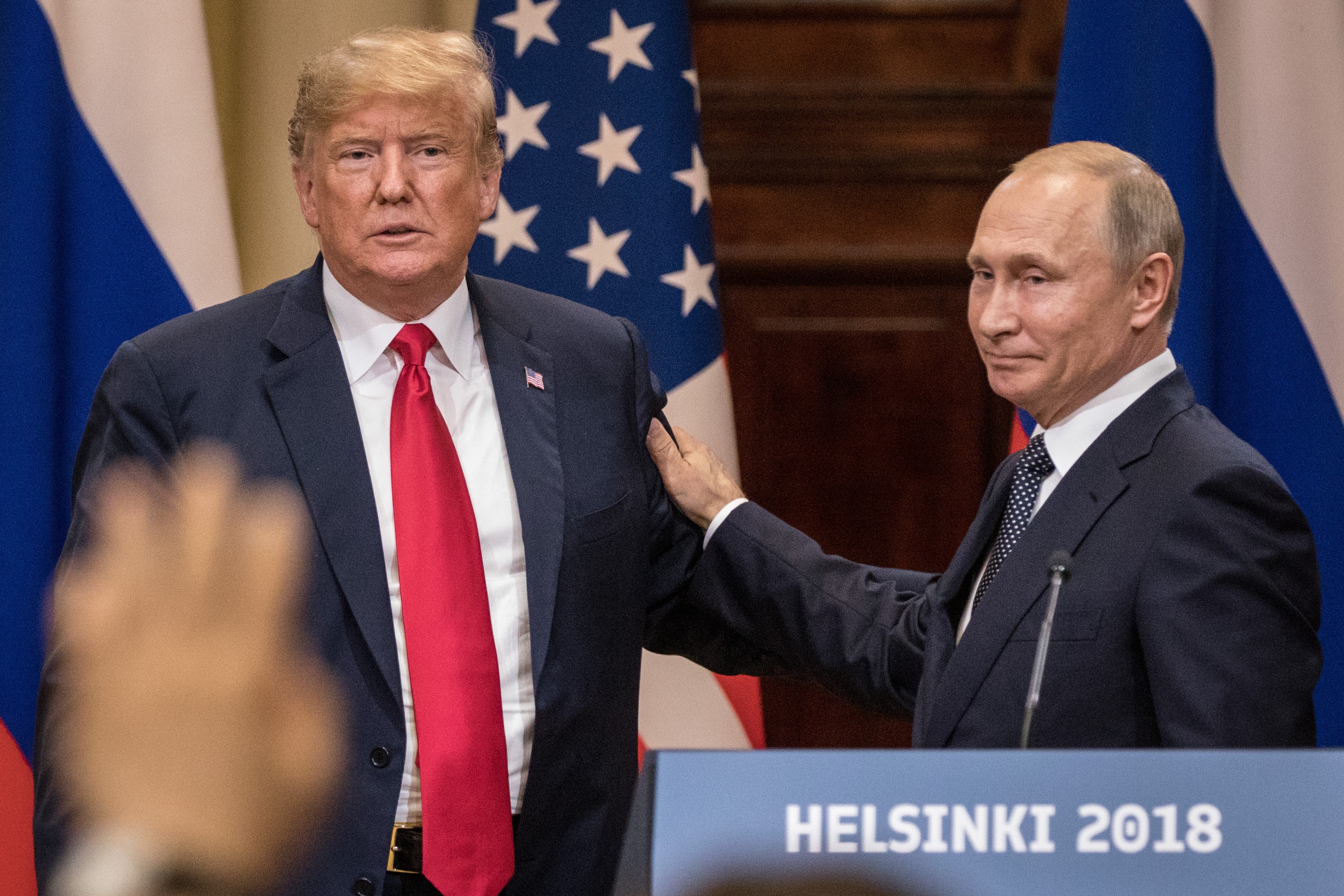 Donald Trump e Vladirmir Putin em evento na Finlândia em 2018 (Foto: Getty Images)
