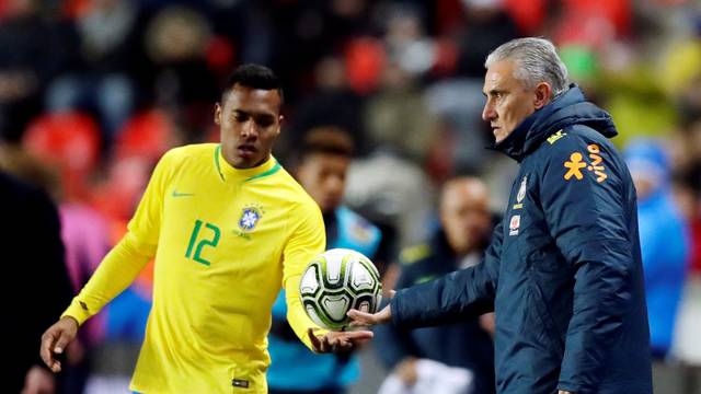 Tite e Alex Sandro Brasil x República Tcheca