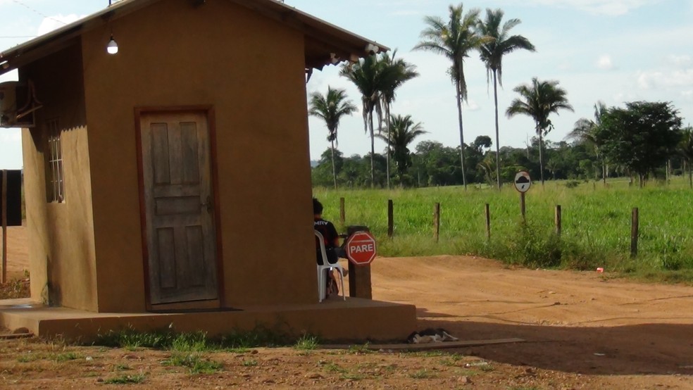 Posto de arrecadação na Trans-Iriri, na APA Triunfo do Xingu, no Pará. — Foto: Taymã Carneiro / g1