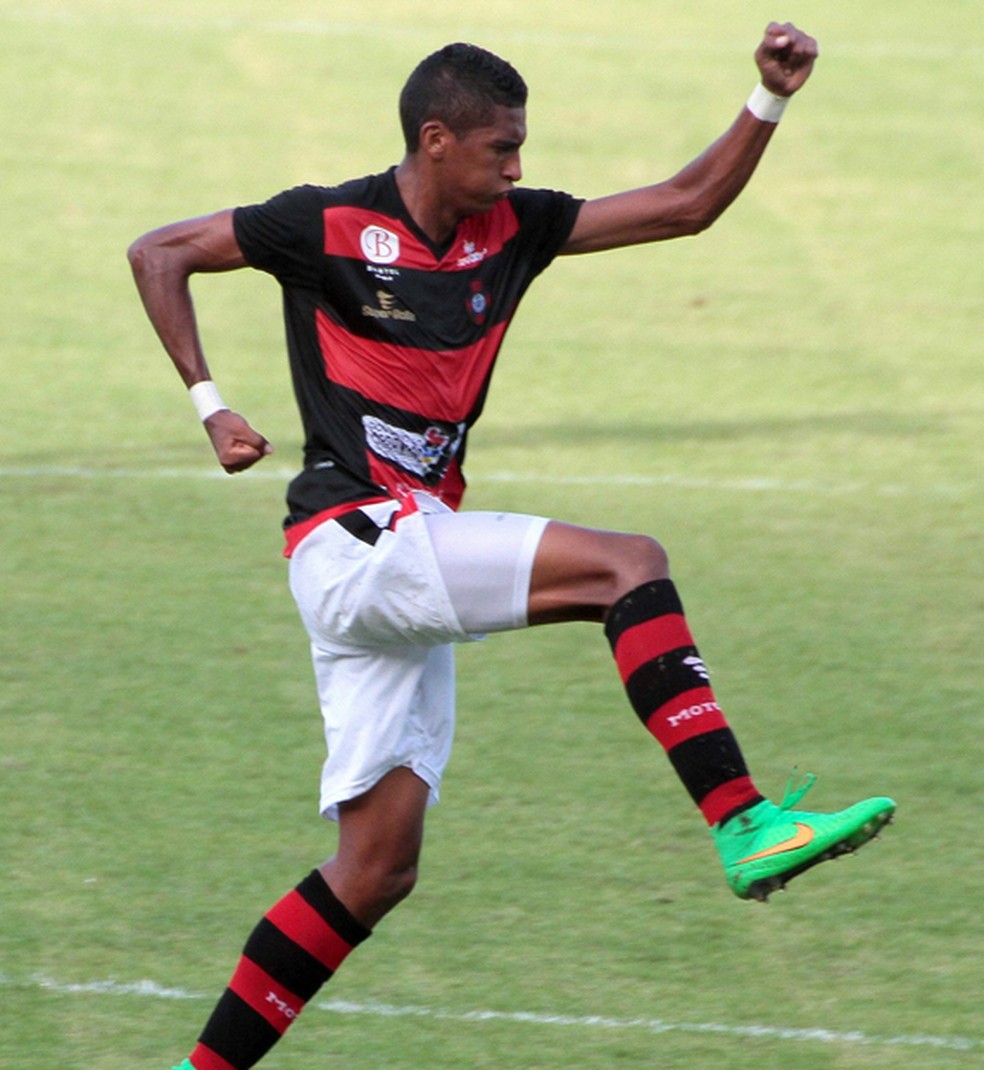 Chico Bala em a��o: jogador atuou pelo Moto Club � Foto: Divulga��o