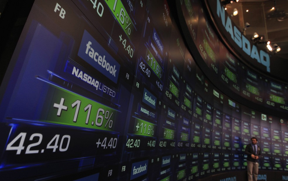 Os setores de tecnologia, consumo discricionário e de serviços de comunicação, recuaram nesta terça-feira (10). — Foto: Shannon Stapleton/Reuters
