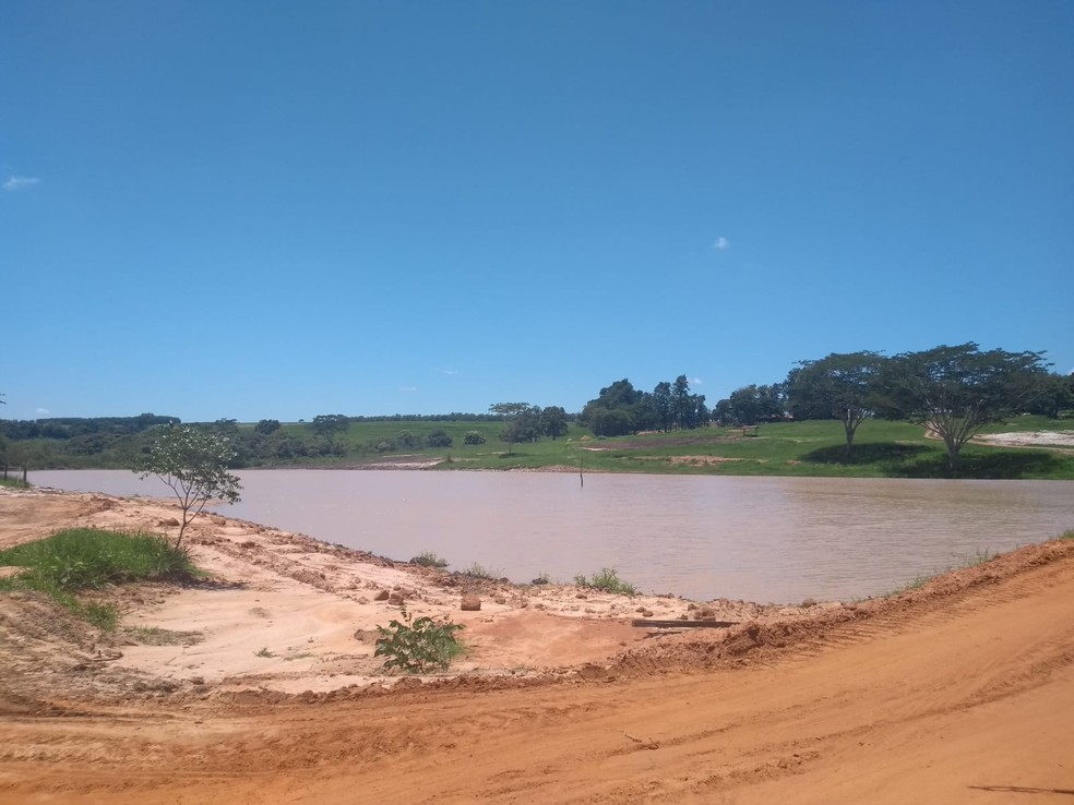 Fazenda em Osvaldo Cruz foi autuada em R$ 5,2 mil por degradações ambientais — Foto: Polícia Ambiental 