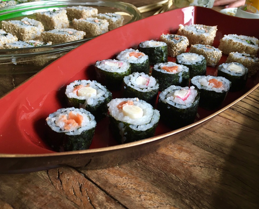 Sushi Do Matheus Zuck Receitas Receitas Existem vários tipos e tamanhos de sushi, desde os mais conhecidos sashimi e nigiri, até a outros menos comuns, como hosomaki. sushi do matheus zuck