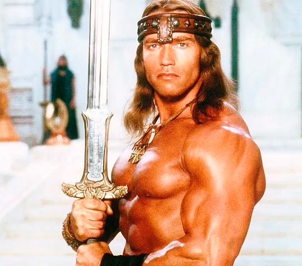Arnold Schwarzenegger em Conan, o Bárbaro (Foto: divulgação)