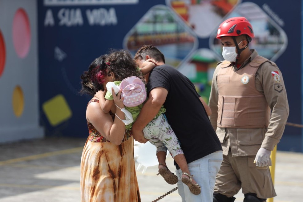 Terceira criança foi liberada no final da manhã do dia 9 de março — Foto: Pedro Guerreiro/ Agência Pará