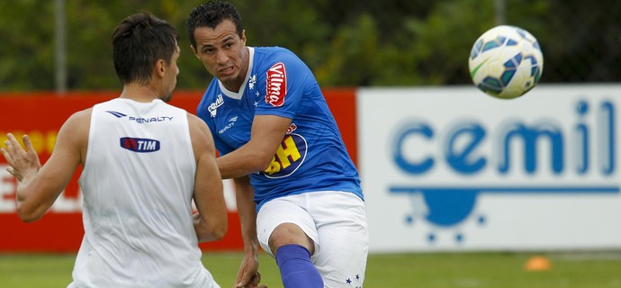 Leandro Damião e Mayke são titulares do treino desta quinta-feira na Toca II