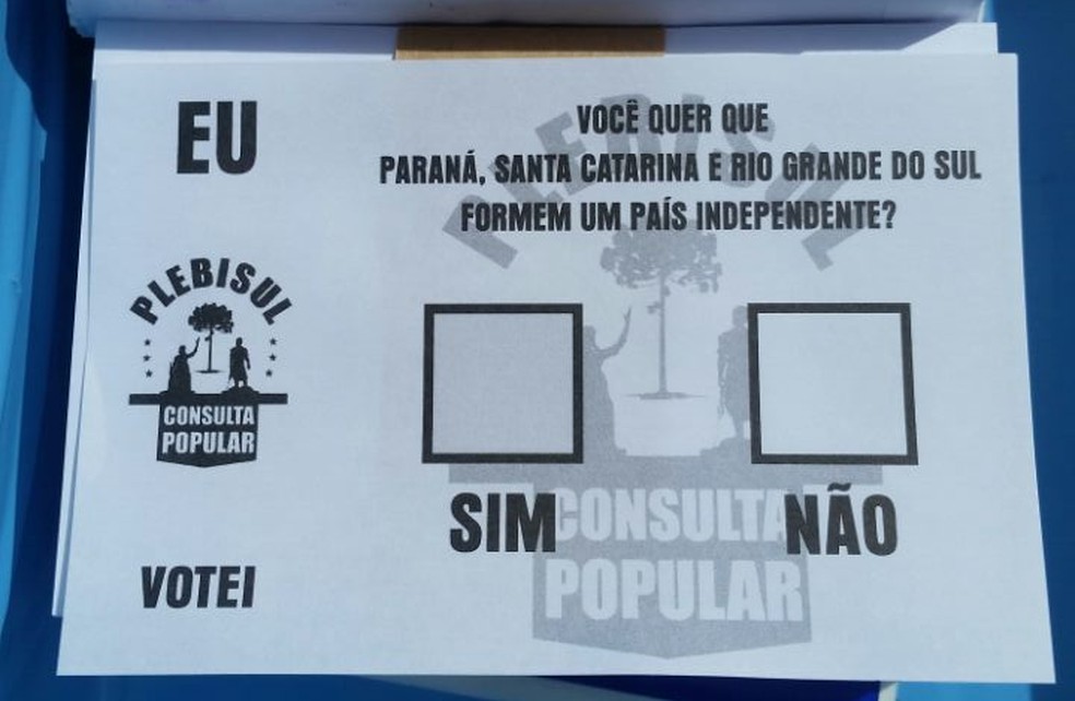 Cédula de votação do plebiscito informação sobre a separação do Sul do país (Foto: Alexandra Freitas/G1)