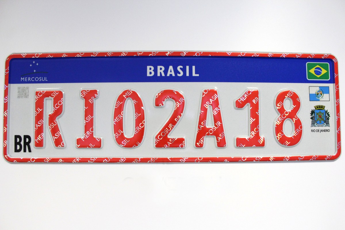 Primeiras 27 mil placas de carros zero no padrão Mercosul no RJ terão homenagem ao estado Blog