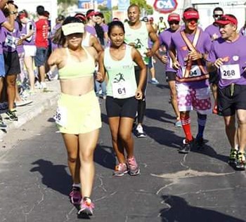 Nanny participando de prova de corrida de rua em Petrolina (Foto: Nanny Venceslau / Arquivo Pessoal ) Nanny participando de prova de corrida de rua em Petrolina (Foto: Nanny Venceslau / Arquivo Pessoal )