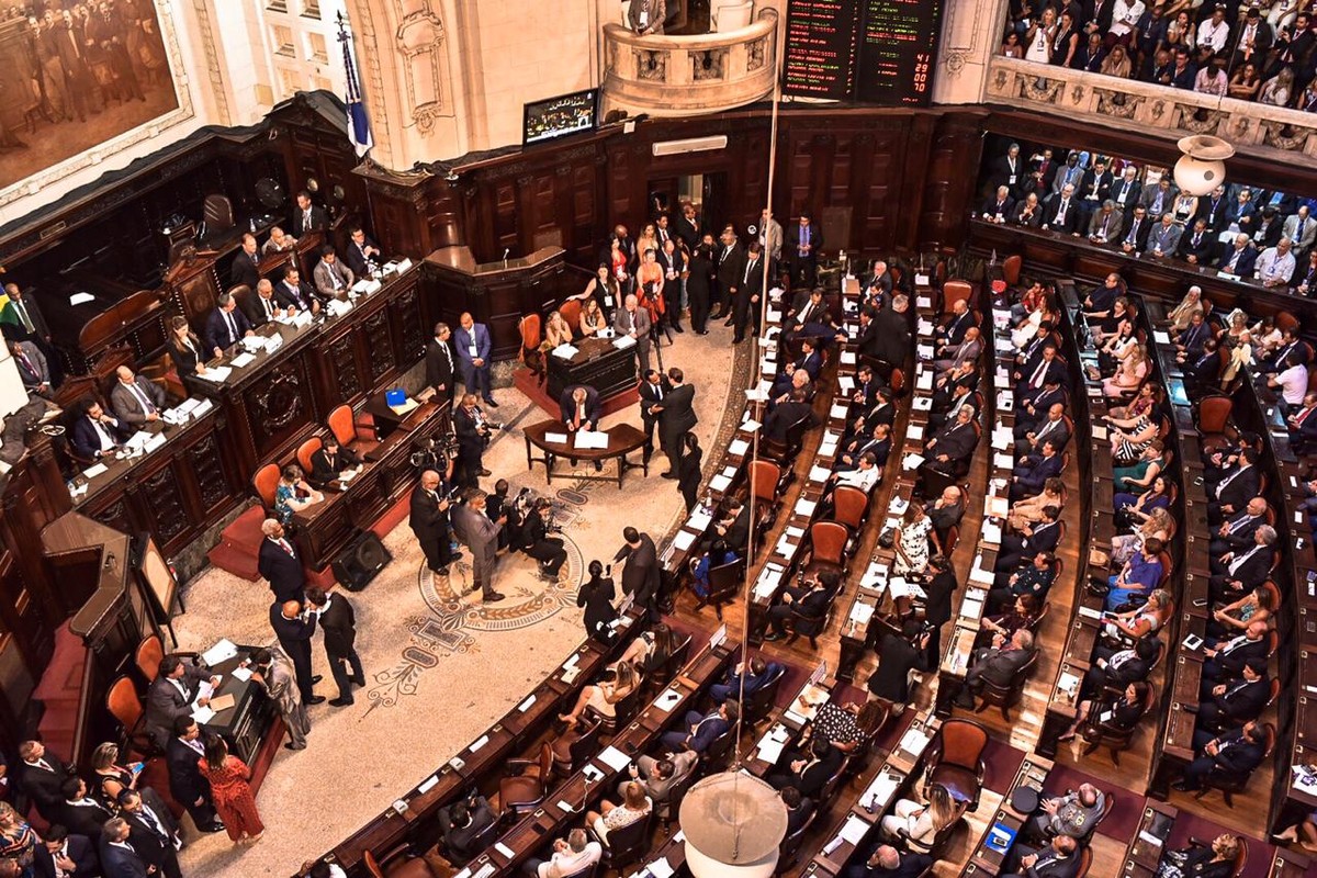 Alerj questiona se governo está espionando deputados estaduais