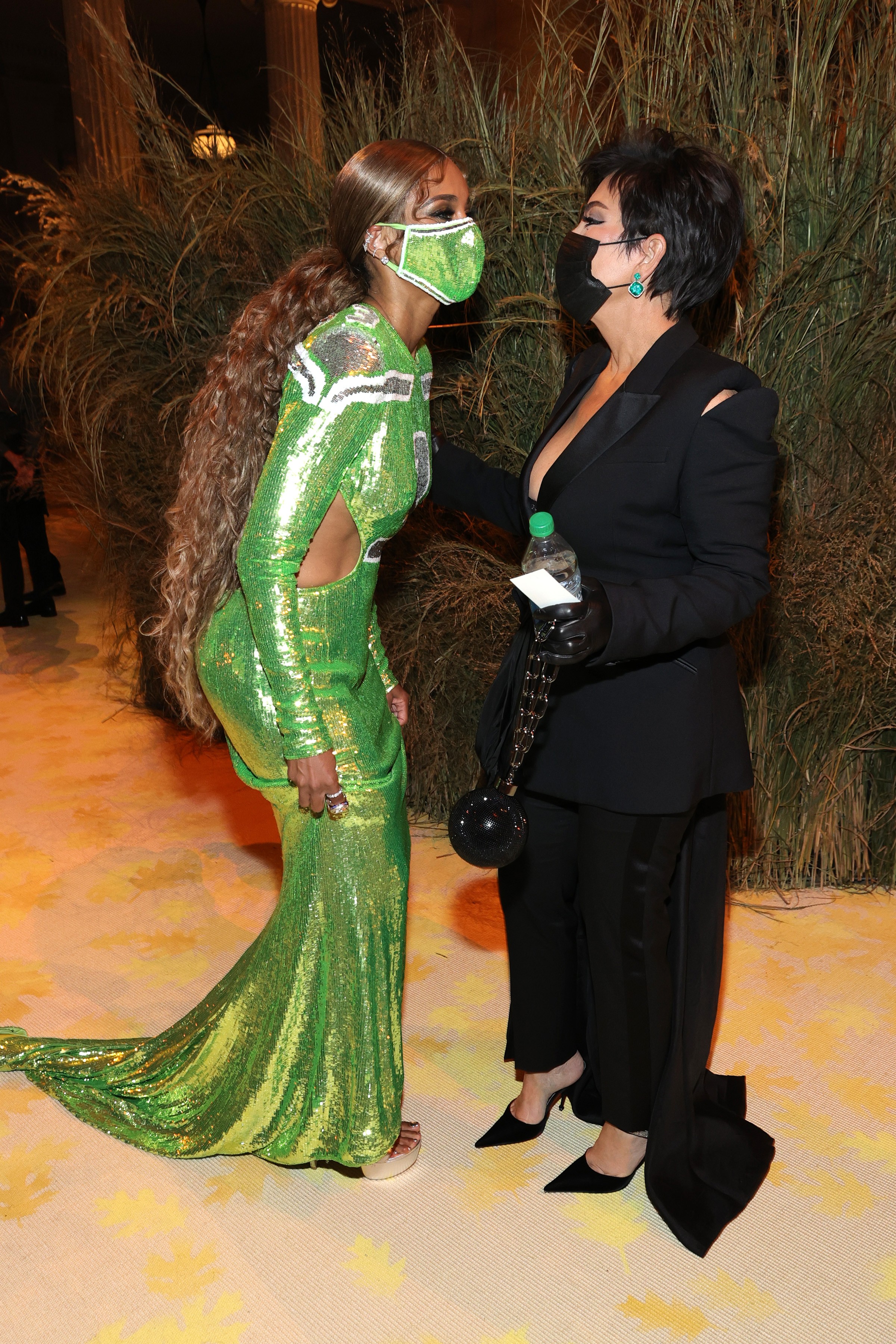 NEW YORK, NEW YORK - SEPTEMBER 13: (EXCLUSIVE COVERAGE) Ciara and Kris Jenner attend the The 2021 Met Gala Celebrating In America: A Lexicon Of Fashion at Metropolitan Museum of Art on September 13, 2021 in New York City. (Photo by Jamie McCarthy/MG21/Get (Foto: Getty Images for The Met Museum/)