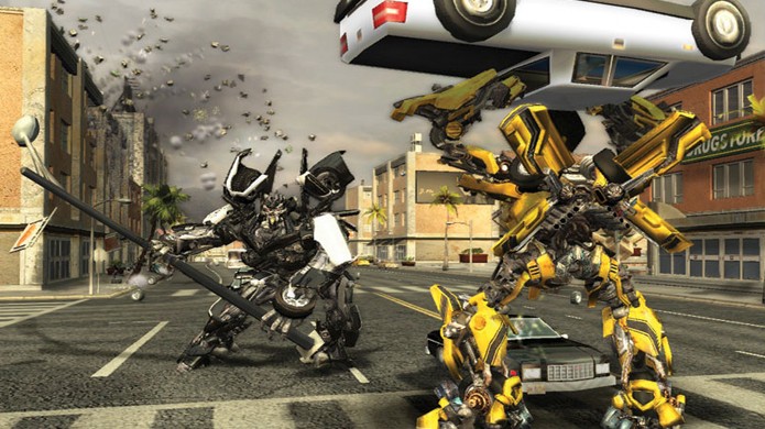 Alguns inimigos em Transformers: The Game só morriam se fossem atingidos por objetos (Foto: Reprodução/Bit-Tech)