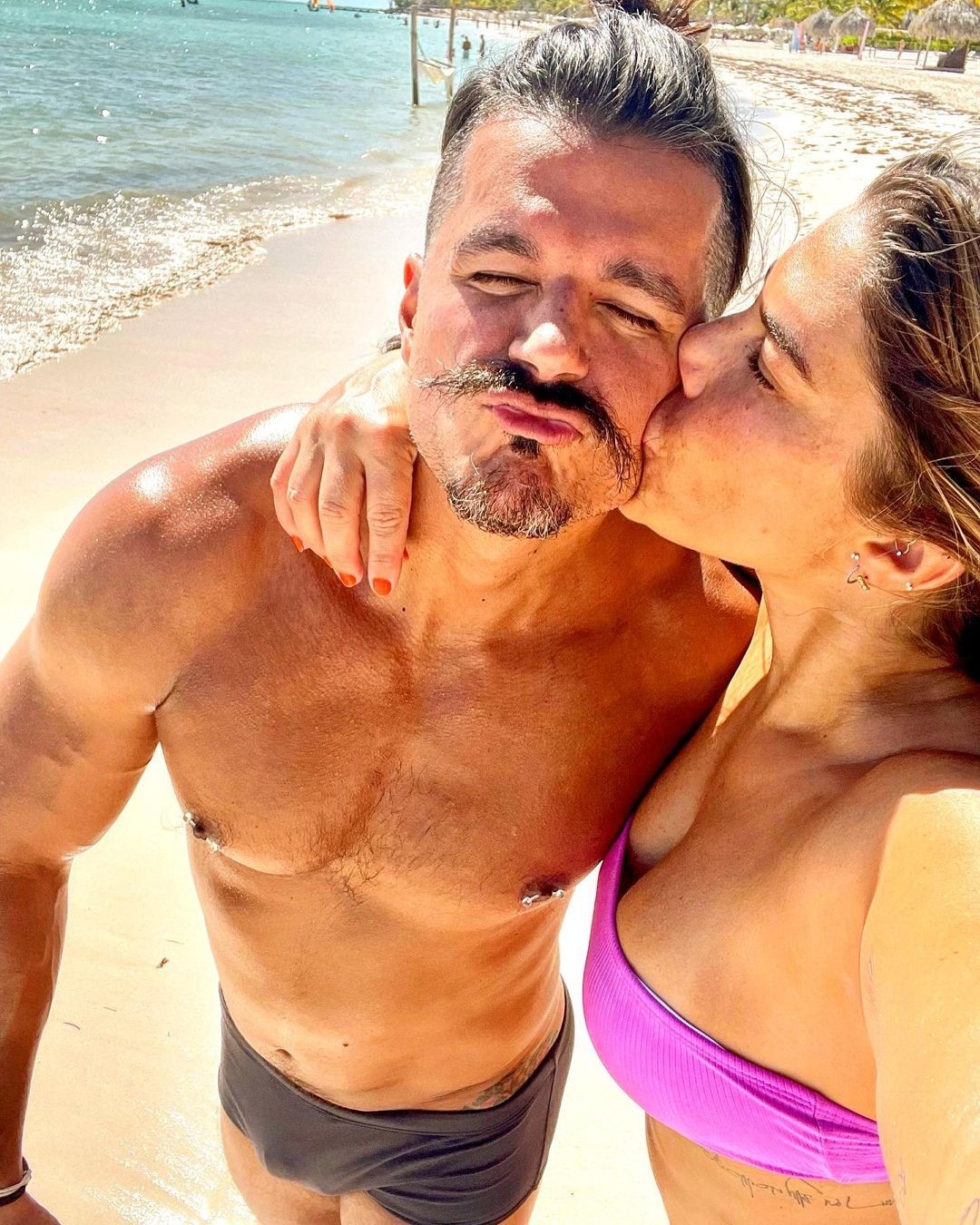 Priscila Fantin tem curtido descanso em Punta Cana ao lado do marido, Bruno Lopes (Foto: Reprodução/ Instagram)