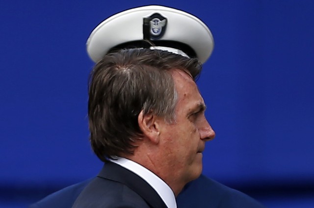 Bolsonaro se enganou : democracia não é favor dos militares aos civis : Bernardo Mello Franco
