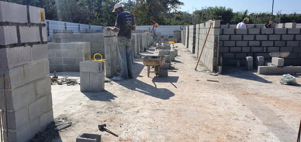 Obras da UAP devem ser finalizadas em 2023 em Nova Serrana  — Foto: Tainá Zumerli/Divulgação