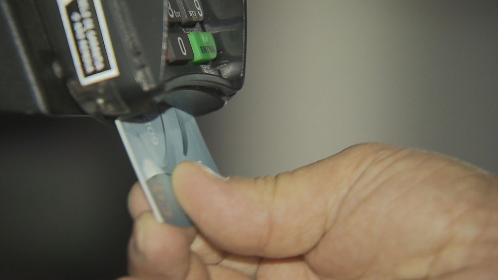 Máquina de cartão  — Foto: TV Globo/Reprodução 