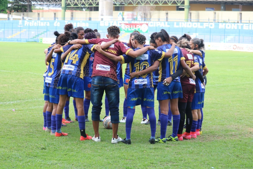 Após assalto e abuso sexual, time recebe apoio de atleta da Seleção  feminina: "Chorei de alegria" | pi | ge