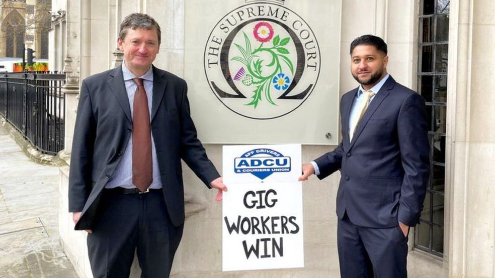 Os ex-motoristas do Uber James Farrar e Yaseen Aslam, que iniciaram a longa batalha judicial contra a empresa em 2016 — Foto: ADCU UNION via BBC