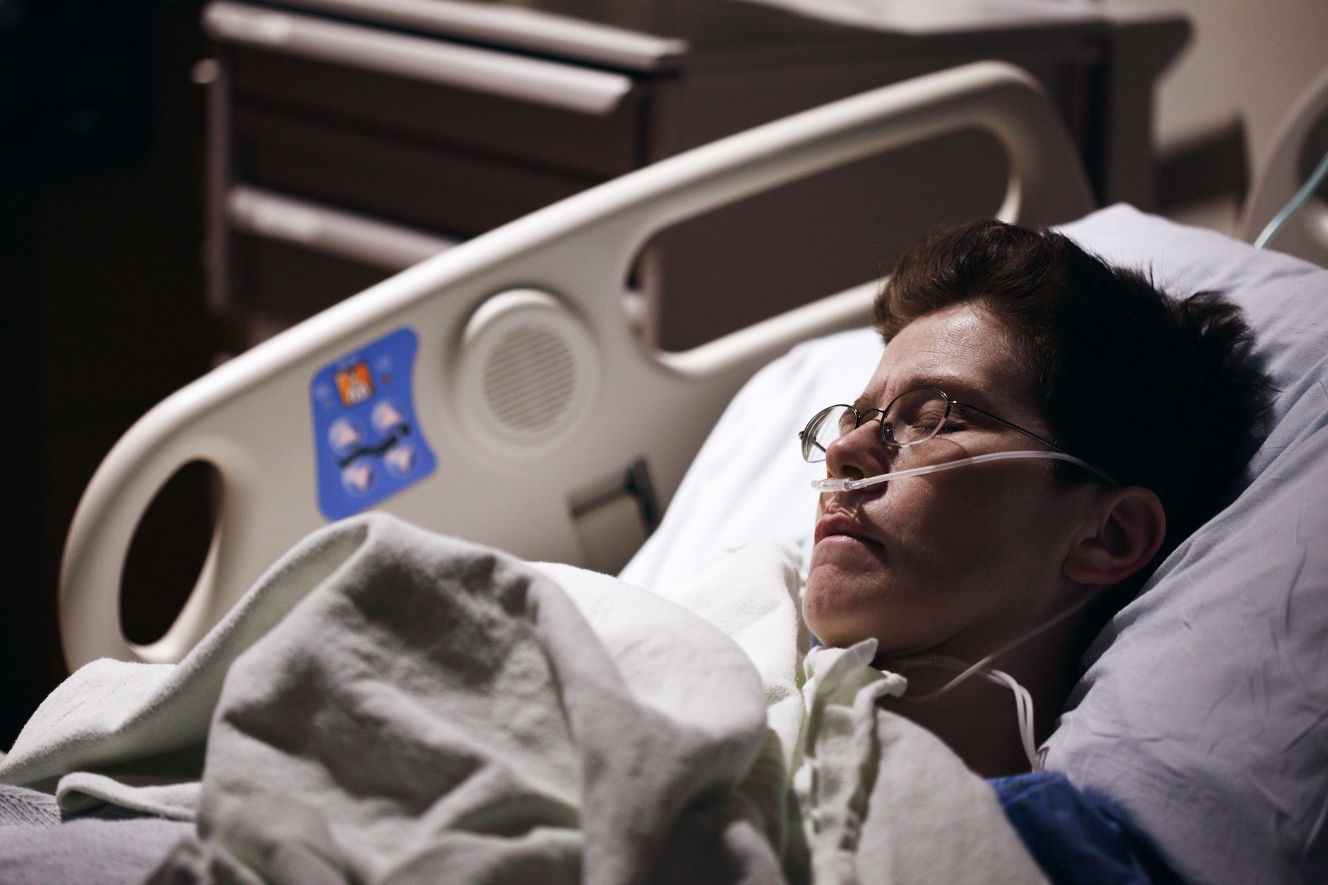 Pacientes hospitalizados com Covid-19 ainda têm problemas 1 ano após internação (Foto: Sharon McCutcheon/Unsplash)