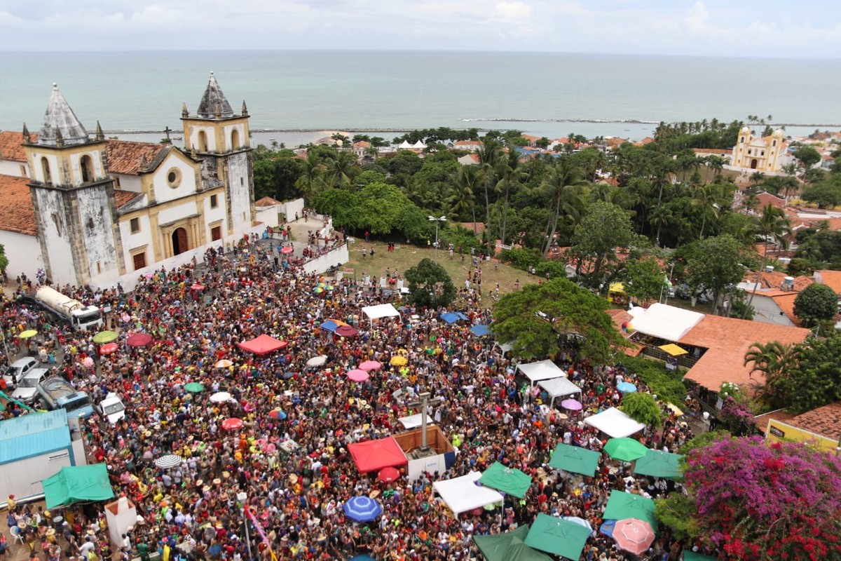 Olinda E Recife São Tomadas Pela Folia No Domingo De Carnaval Fotos Carnaval 2019 Em 6869