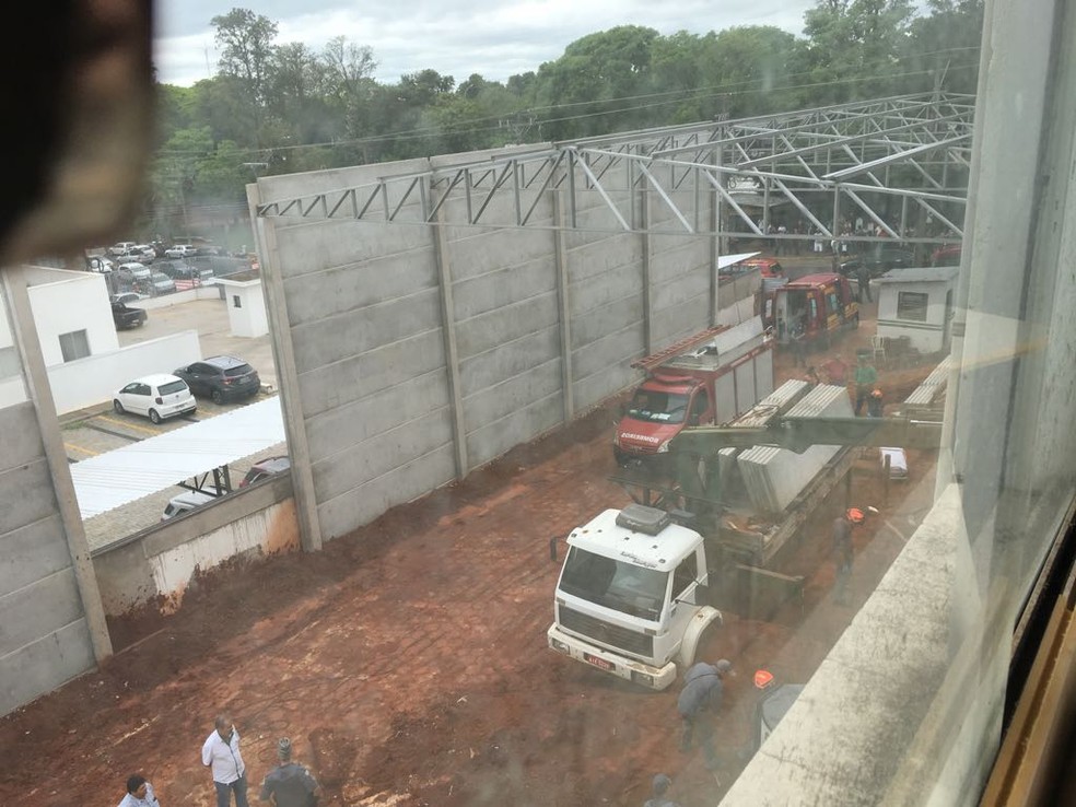 Trabalhador foi vítima de soterramento em Presidente Prudente — Foto: João Alberto Pedrini/G1