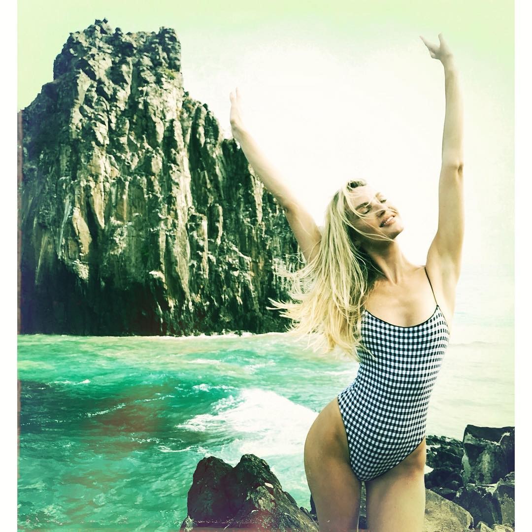 Candice Swanepoel (Foto: Reprodução/Instagram)