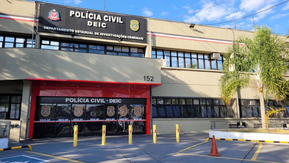 Suspeito tinha sido preso em Sorocaba por equipes do DEIC de São Paulo — Foto: Moniele Nogueira/TV Globo