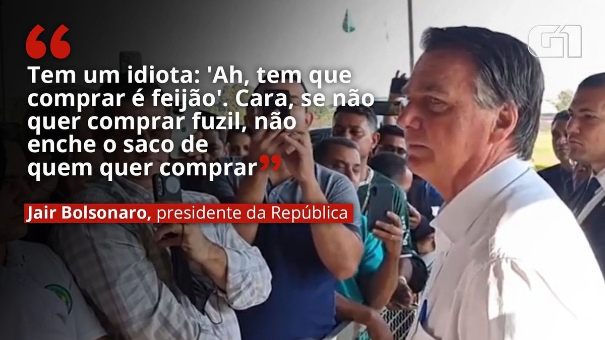 Bolsonaro chama de 'idiota' quem diz que tem que comprar feijão: 'Tem que todo mundo comprar fuzil'