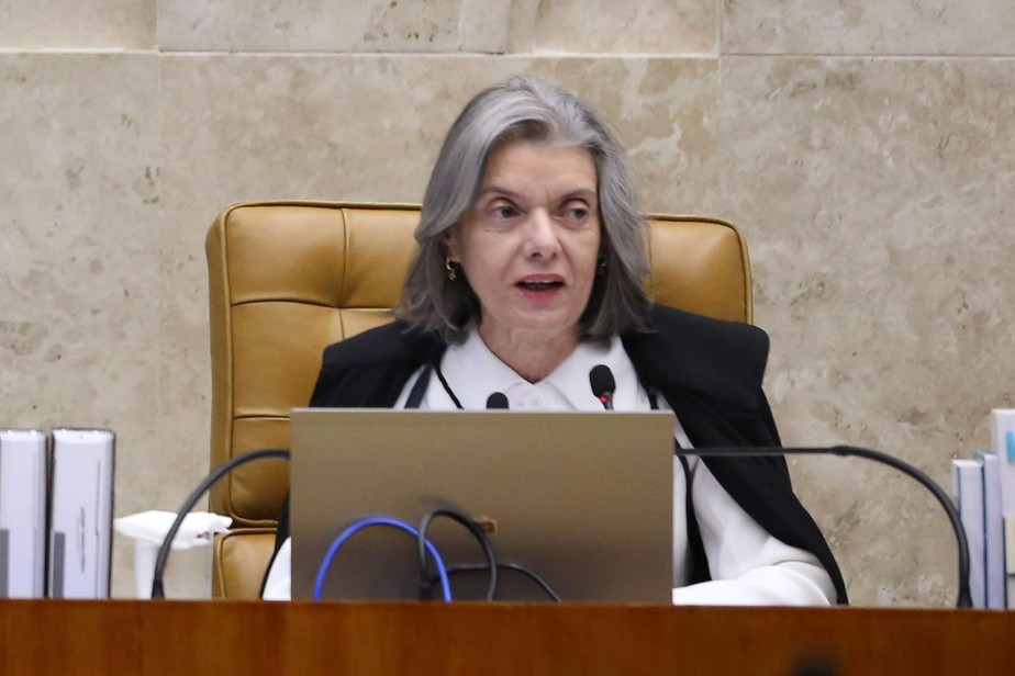 A ministra Cármen Lúcia avalia que há divulgação de mensagem 'sabidamente descontextualizada'