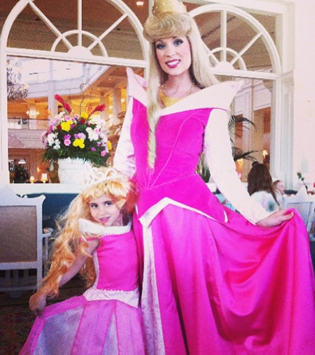 Donatella se veste como a princesa Bela Adormecida (Foto: Reprodução/Instagram)