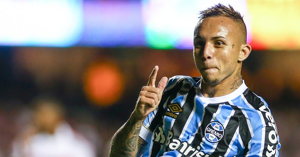 Everton foi o maior pontuador da rodada #35 — Foto: Lucas Uebel / Grêmio, DVG