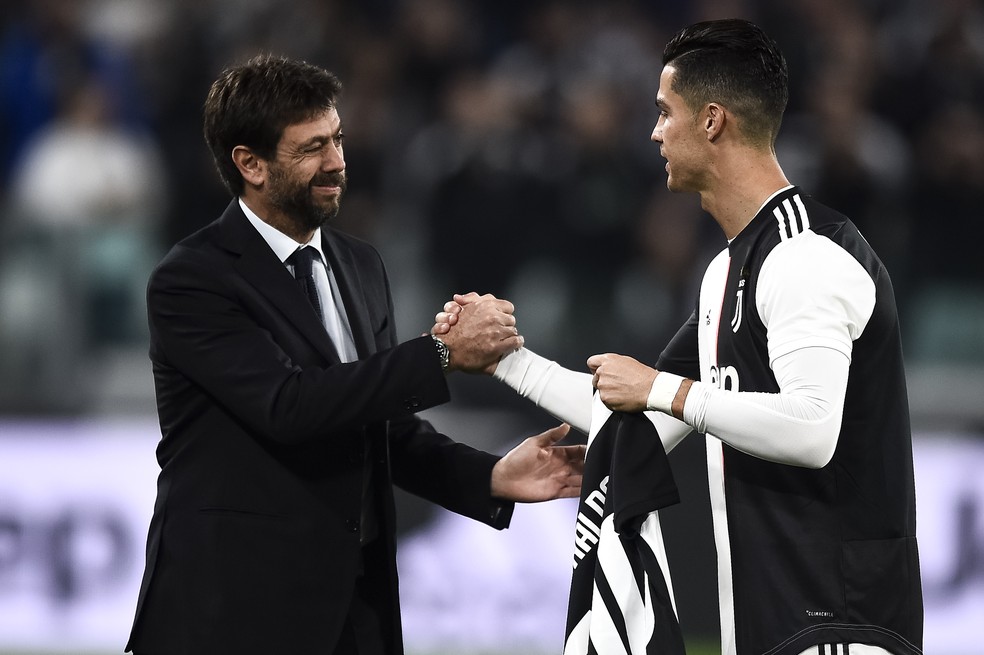 Cristiano Ronaldo assinou contrato secreto de € 20 milhões com a Juventus, revela MP italiano