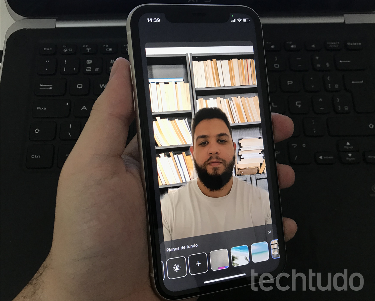 Como colocar fundo no Google Meet pelo celular