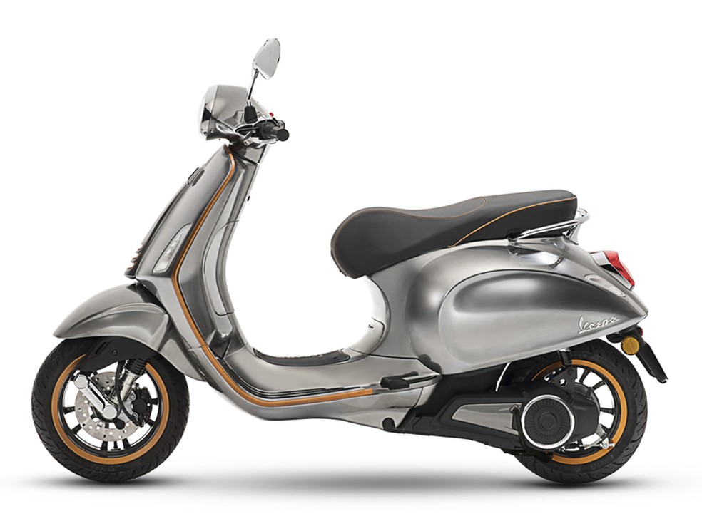 Vespa Elettrica foi lançada nesta terça-feira (7) (Foto: Vespa/Divulgação)