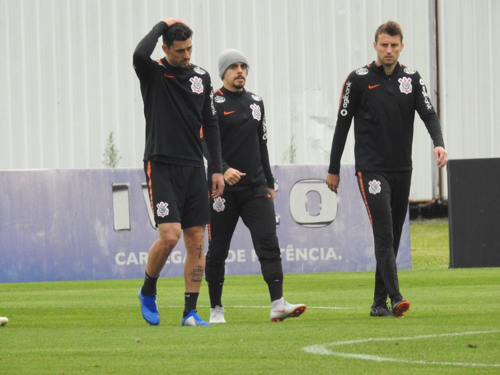 Jadson vira dúvida, e Jair Ventura arma time inédito; veja a provável escalação