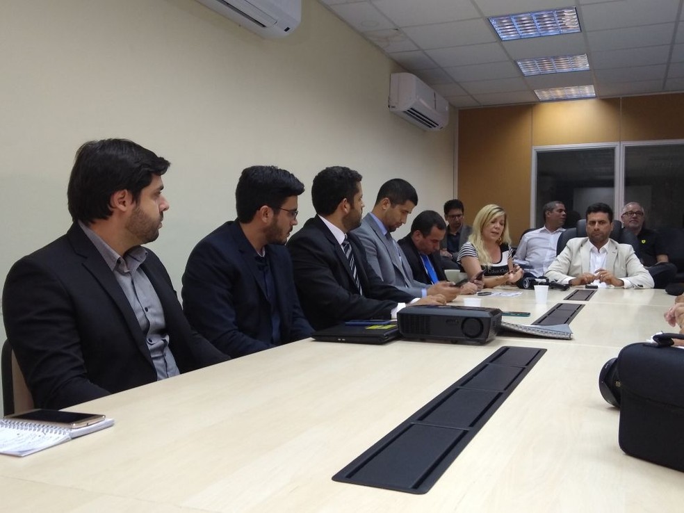 Cúpula da Segurança Pública de Alagoas esclarece em entrevista coletiva morte de sargento (Foto: Natália Normande/G1)