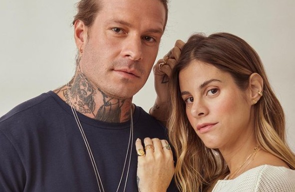 Shantal posa ao lado do marido, Mateus Verdelho: a marca de joias Zion começou no closet dele (Foto: Reprodução/Instagram)