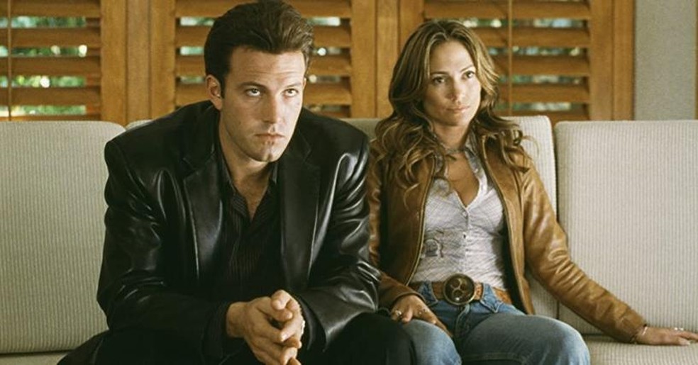 Ben Affleck e Jennifer Lopez no filme 'Contato de Riscco' — Foto: Reprodução/IMDb