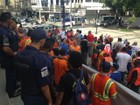 Manifestantes fazem atos contra a reforma da previdência no litoral de SP