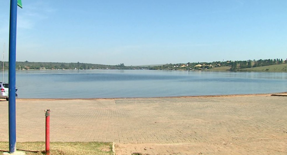 Alta em tarifas da represa do Broa afasta turistas e comércio tem queda nas vendas São Carlos