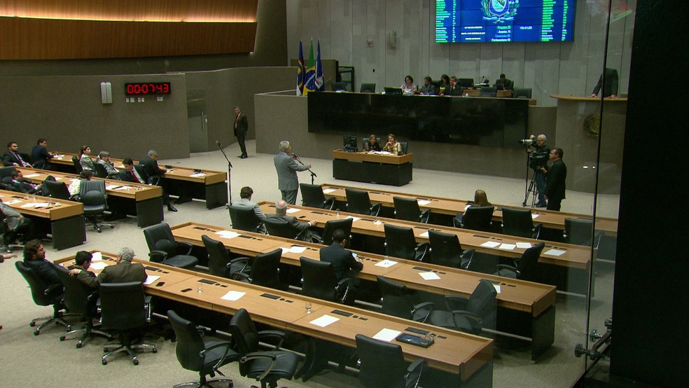 Plenário do novo prédio da Assembleia Legislativa de Pernambuco  (Foto: Reprodução/TV Globo)