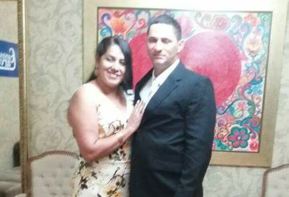 Joselita e Ueliton estavam juntos há três anos — Foto: Facebook/Reprodução